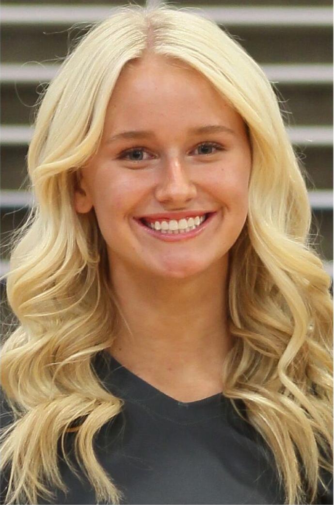 Lexi Moore head shot